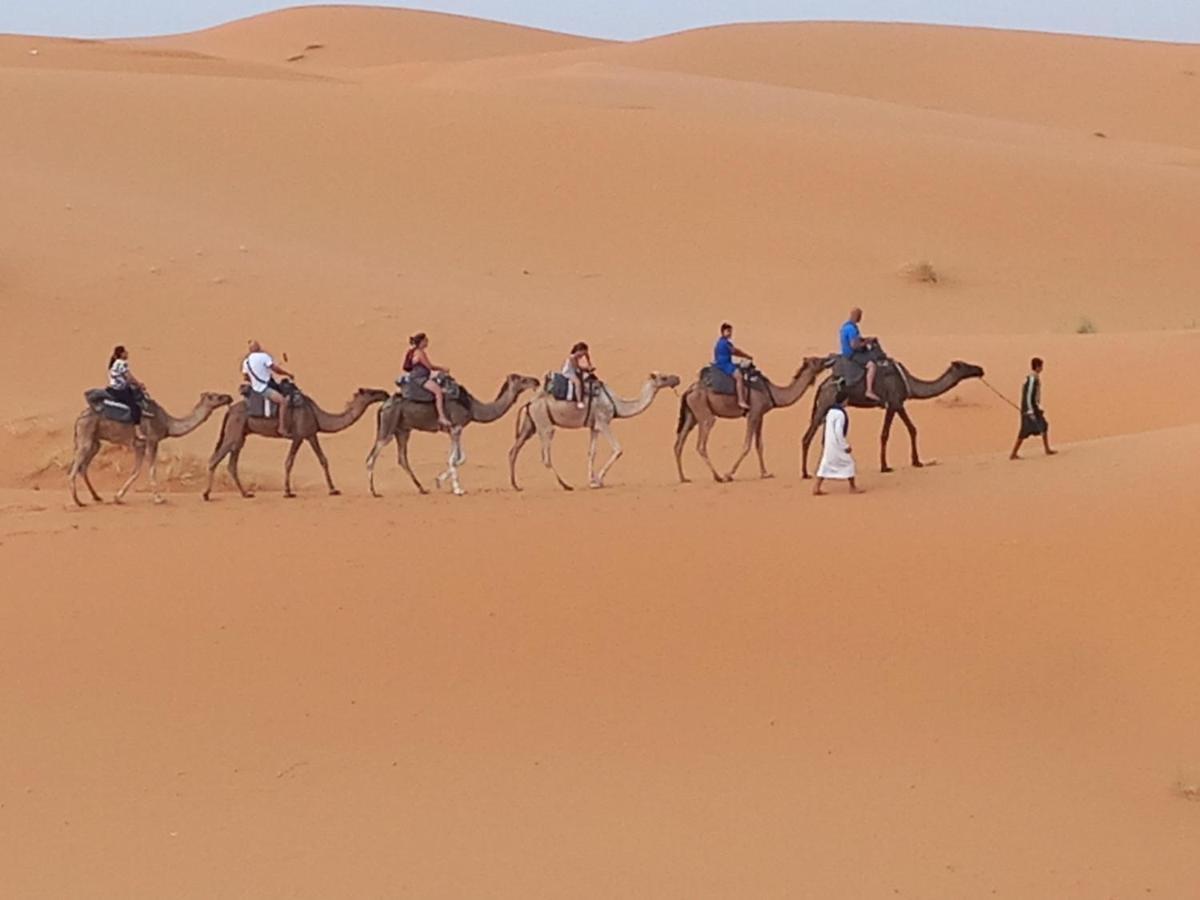 Sahara Family Camp Hotel Merzuga Kültér fotó
